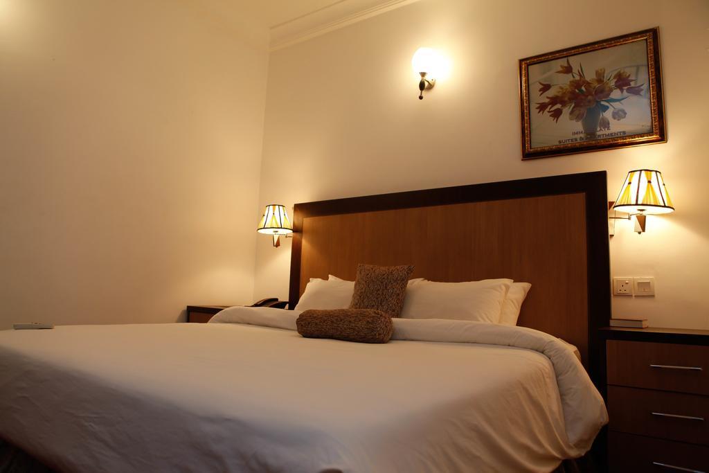 Immaculate Suites And Apartments Mobushipe الغرفة الصورة