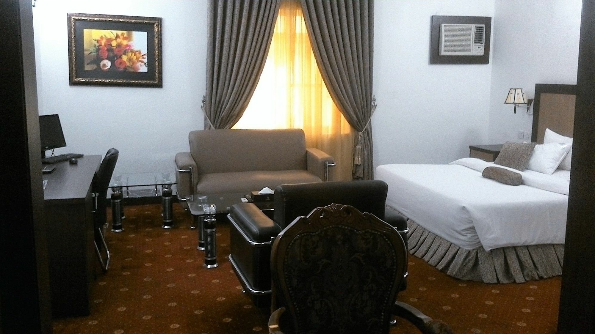 Immaculate Suites And Apartments Mobushipe المظهر الخارجي الصورة